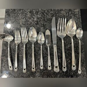 Vintage 1847 Roger’s Bro silver plated flatware. 8 piece place setting